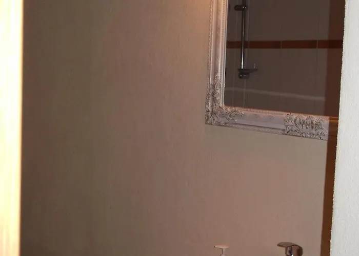 Maenniaru Puhkemajad Bo Ka Pubi 3*